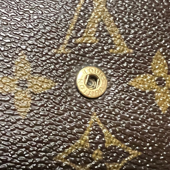 Louis Vuitton Authentic Vintage brown and Gold Monogram Tri-fold Wallet - Picture 7 of 17